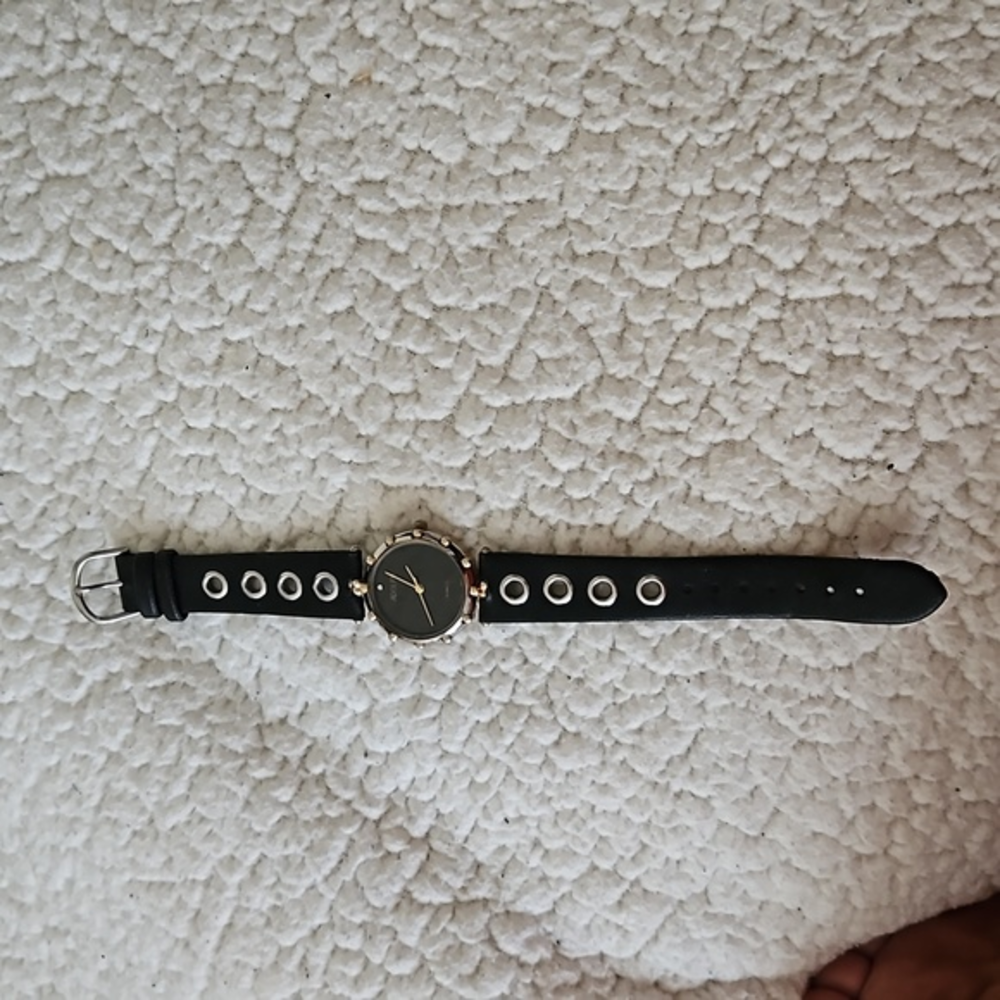 Vintage Adolfo Quartz Watch‎